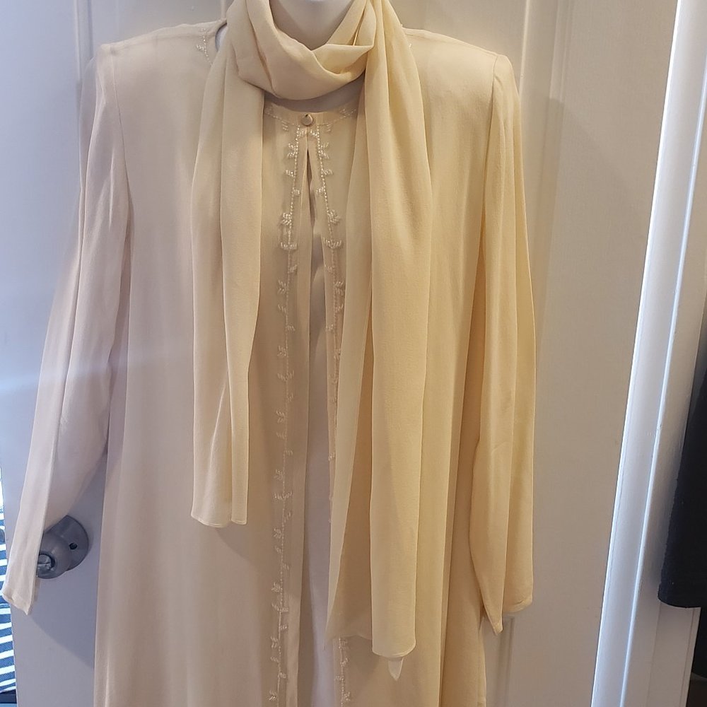 Kay Unger New York Dress